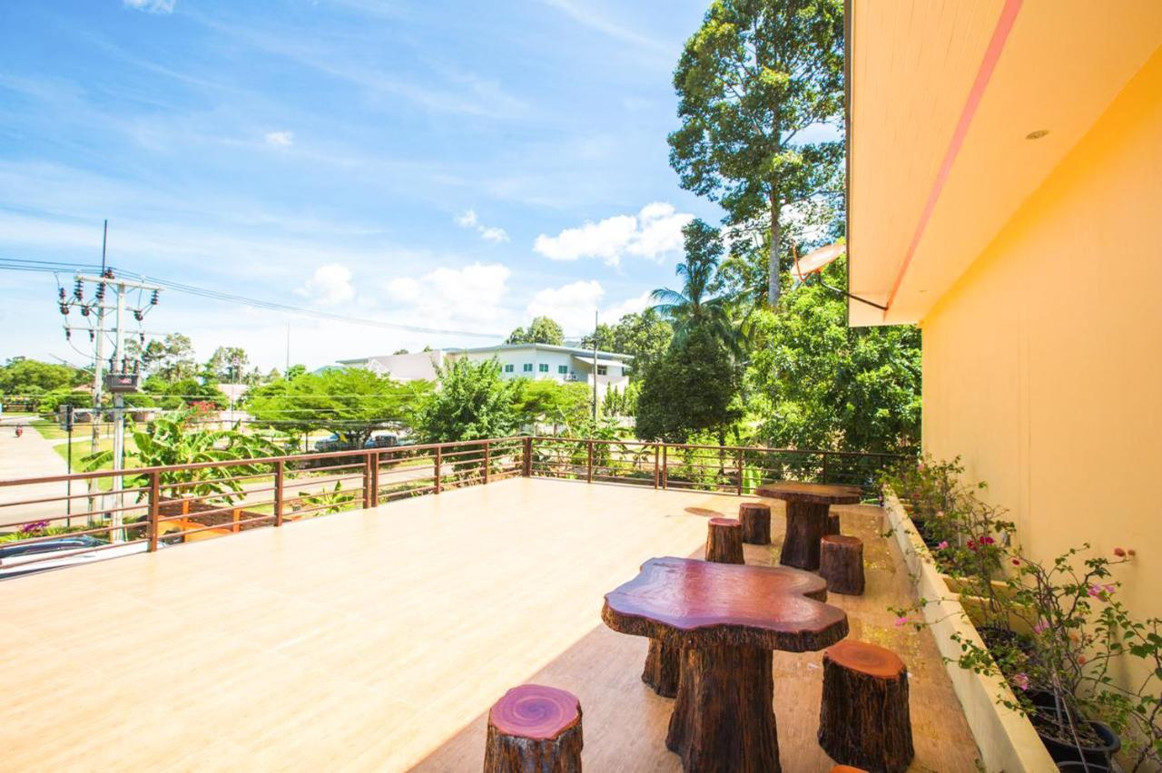 Oyo 515 Fewtor Place Lamai Beach  Exterior photo
